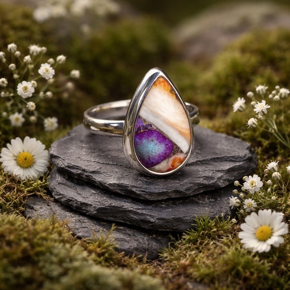 Spiny Oyster Purple Turquoise Ring - Picture 11 of 13